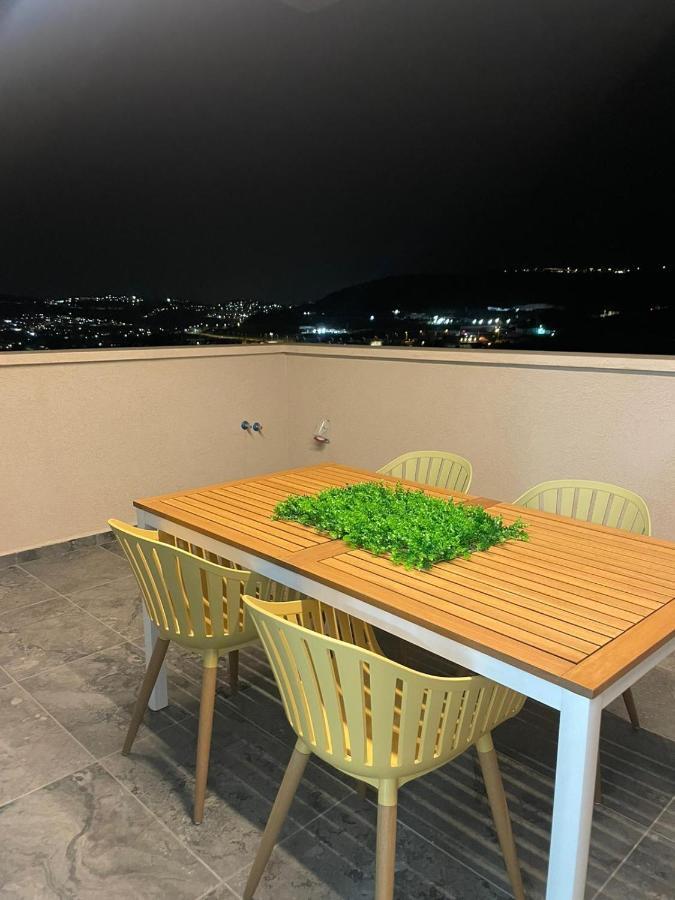סוויטות נוף שקיעה Hotel Peqi'in Hadasha Bagian luar foto
