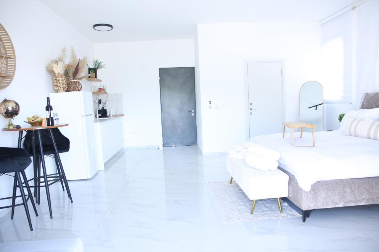 סוויטות נוף שקיעה Hotel Peqi'in Hadasha Bagian luar foto