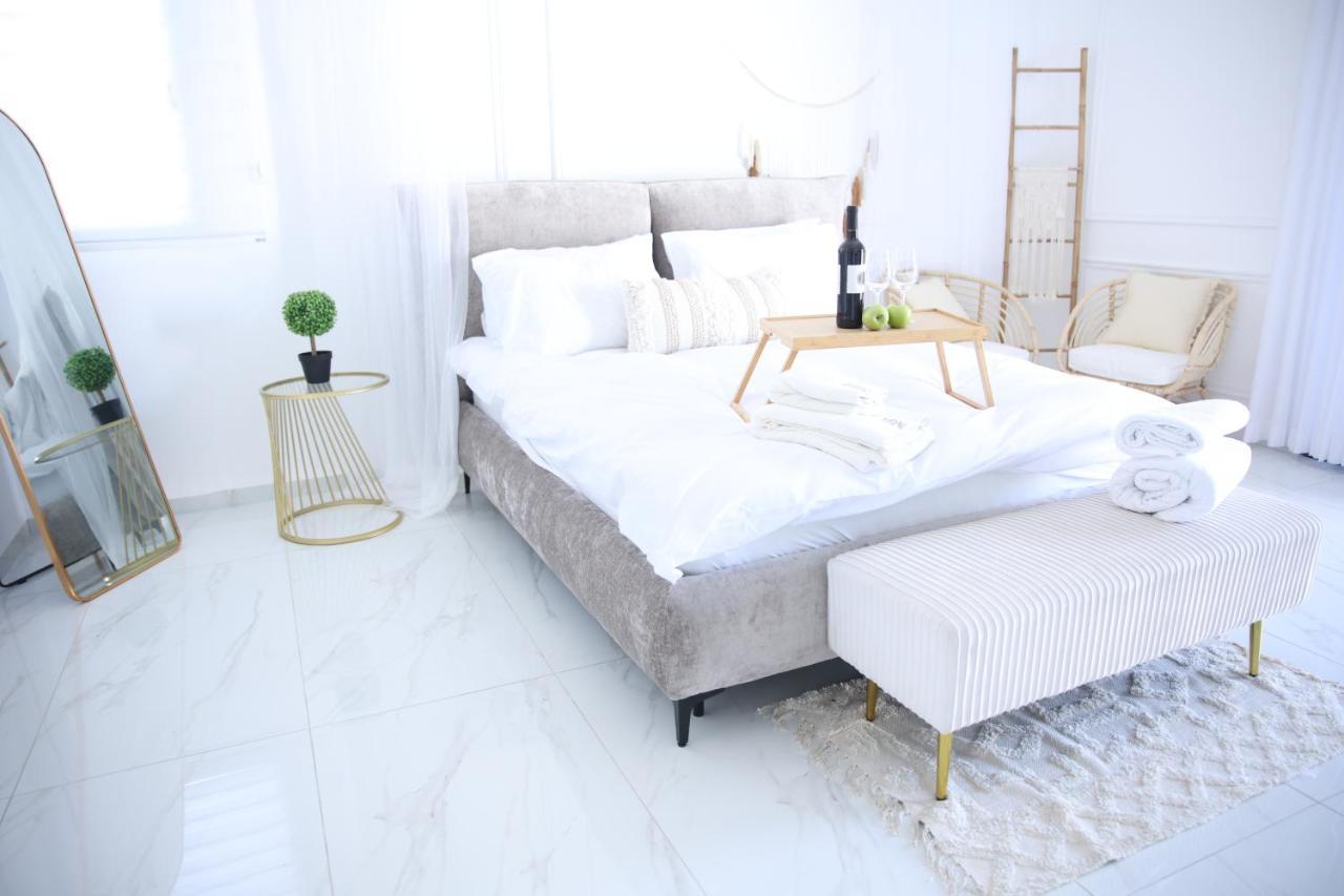 סוויטות נוף שקיעה Hotel Peqi'in Hadasha Bagian luar foto