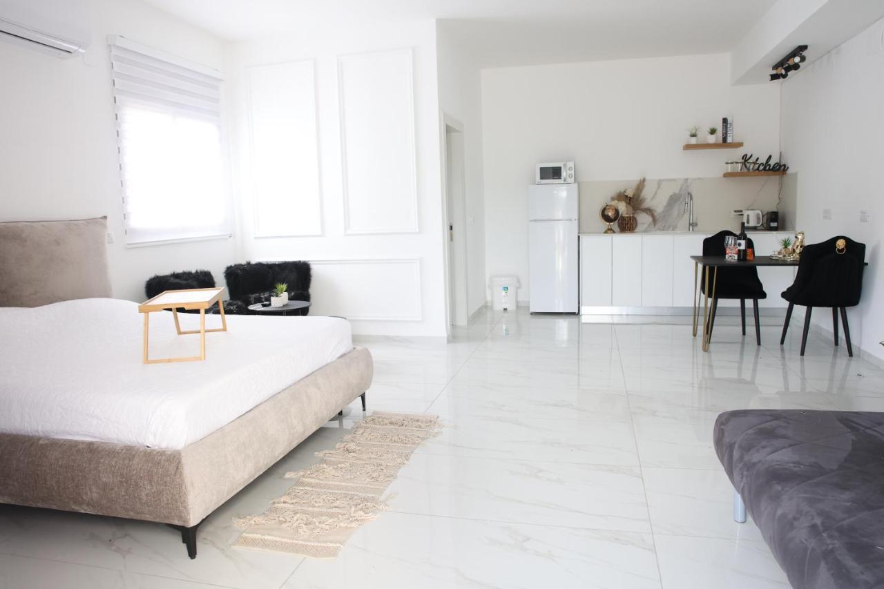 סוויטות נוף שקיעה Hotel Peqi'in Hadasha Bagian luar foto